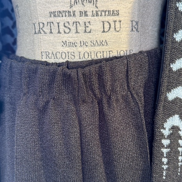 San Remo 2 piece slacks and zippered cardigan size S. Gray and light blue. - Picture 8 of 13